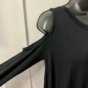 NWT!!! Black Cold-Shoulder Dress.